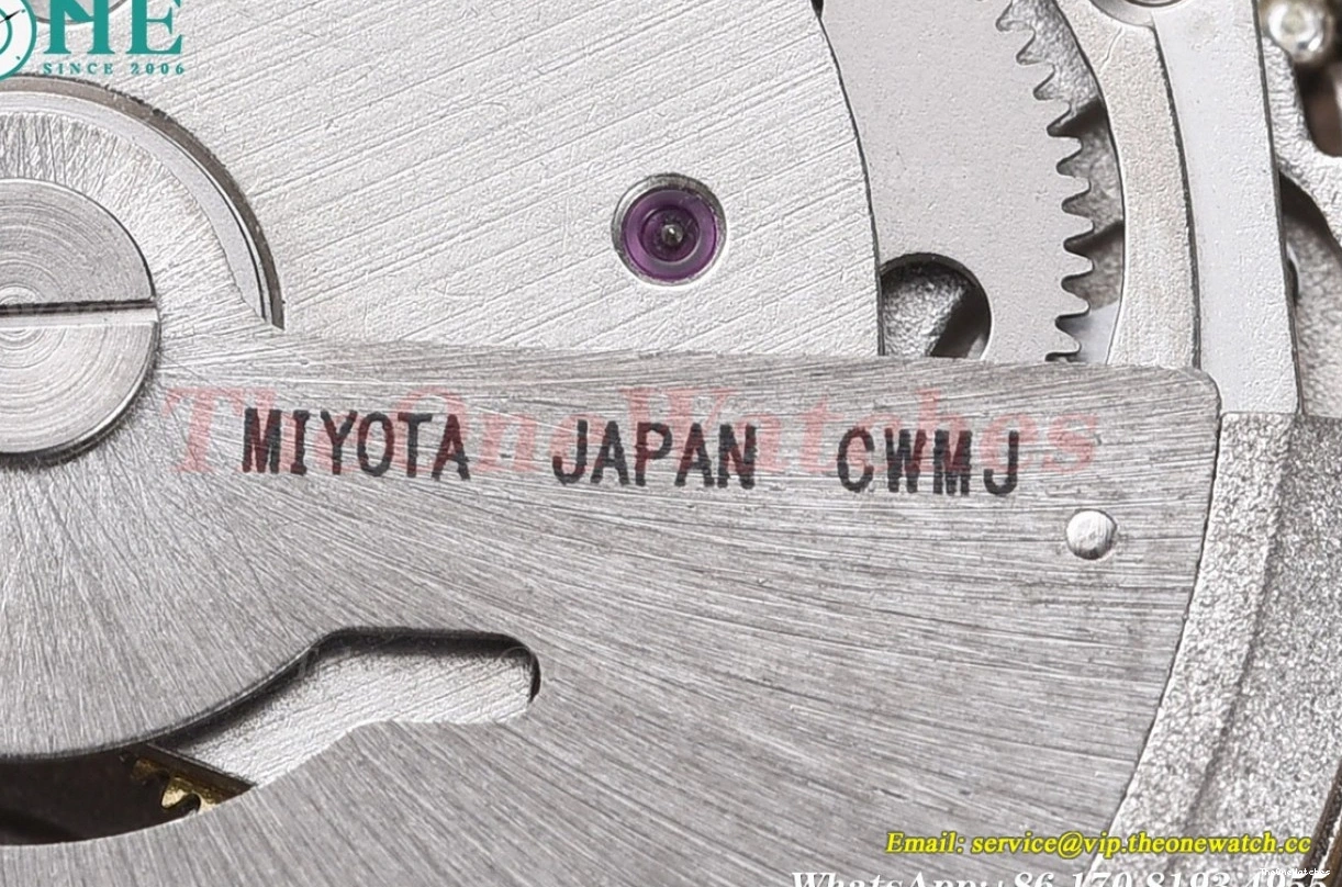 226658 SS 42mm Yacht-Master Dot MY8215 YG Black GDF 0205